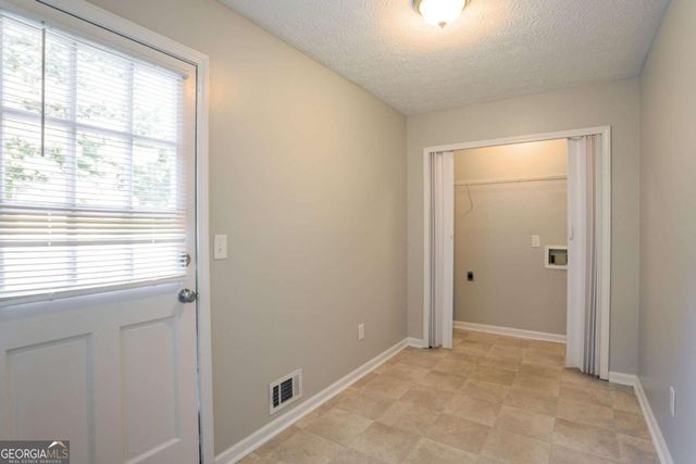 115 N Fayette Court, Fayetteville, GA 30214