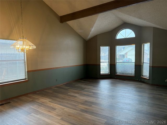 2614 S Gardenia Avenue, Broken Arrow, OK 74012