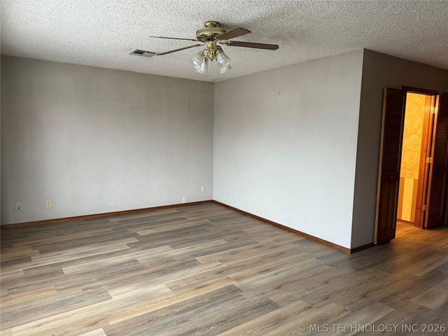 2614 S Gardenia Avenue, Broken Arrow, OK 74012