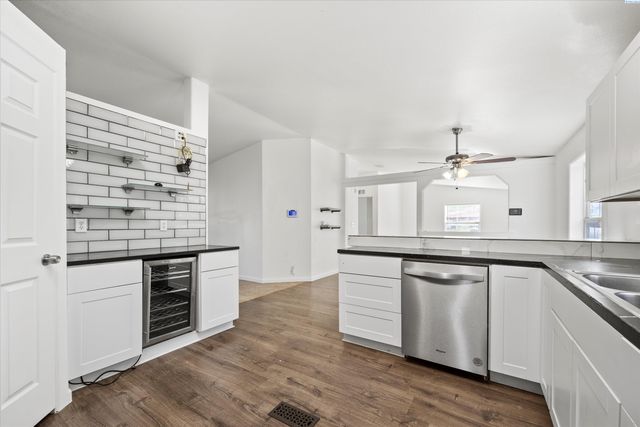 13232 N Nascar Pr Ne, Benton City, WA 99320