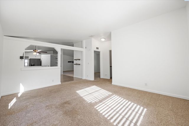 13232 N Nascar Pr Ne, Benton City, WA 99320