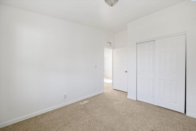 13232 N Nascar Pr Ne, Benton City, WA 99320