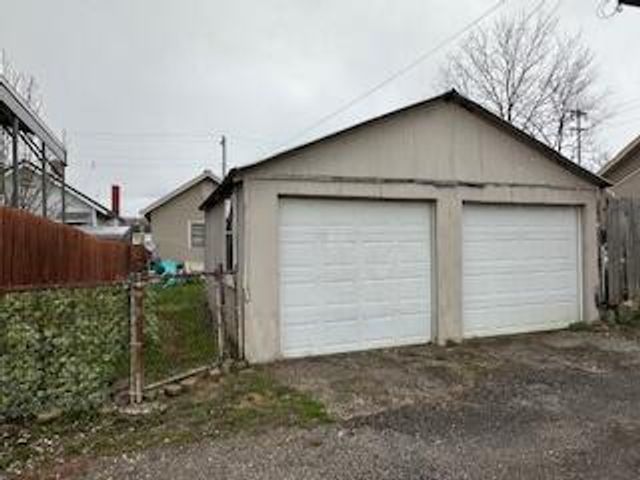 4447 Huntington Avenue, Covington, KY 41015