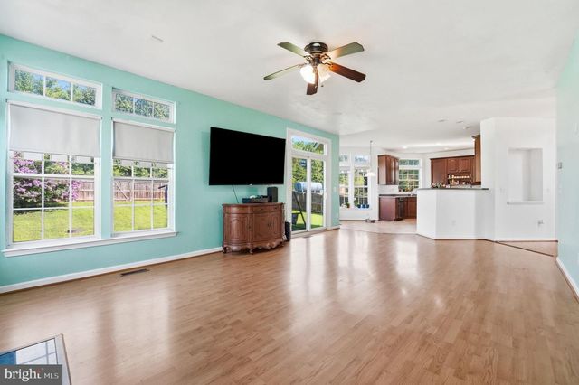 6678 CLARKES MEADOW DR, Bealeton, VA 22712
