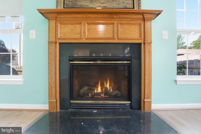 6678 CLARKES MEADOW DR, Bealeton, VA 22712