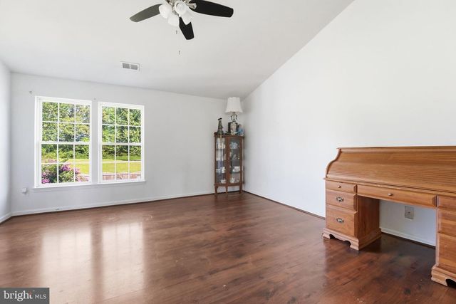 6678 CLARKES MEADOW DR, Bealeton, VA 22712