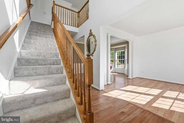 6678 CLARKES MEADOW DR, Bealeton, VA 22712