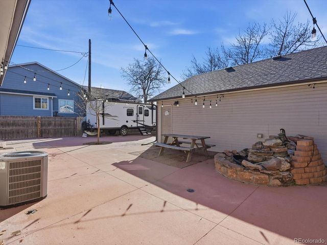 7800 W 38th Ave, Wheat Ridge, CO 80033