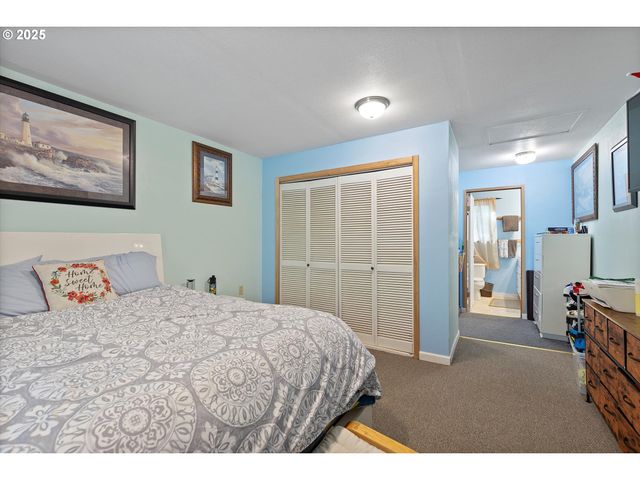 1436 S FUN RIVER Pl, Lincoln City, OR 97367
