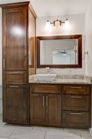 504 Johnson Street, Mcgregor, TX 76657