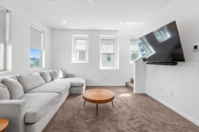 1549 Fig Tree Way, Oceanside, CA 92056