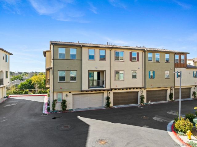 1549 Fig Tree Way, Oceanside, CA 92056