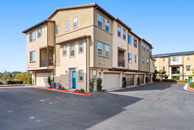 1549 Fig Tree Way, Oceanside, CA 92056