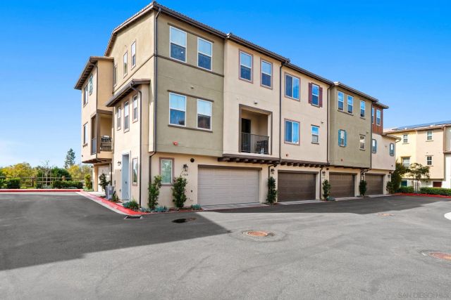 1549 Fig Tree Way, Oceanside, CA 92056