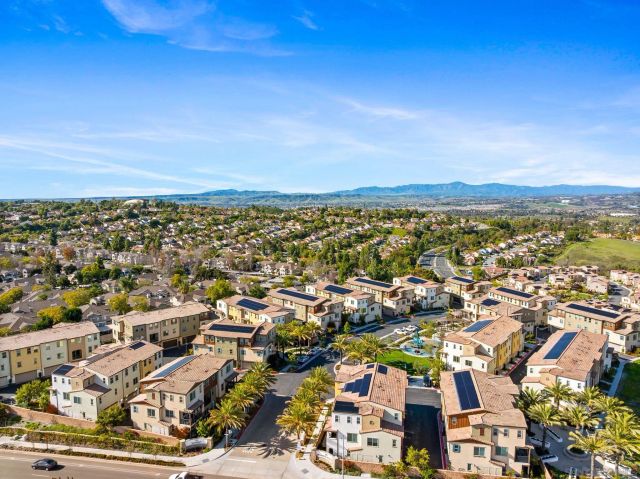 1549 Fig Tree Way, Oceanside, CA 92056