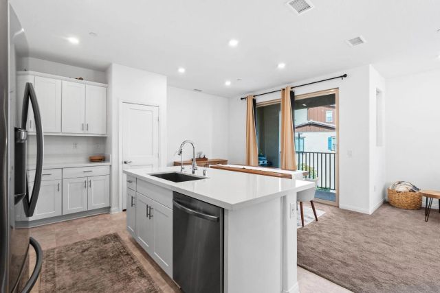 1549 Fig Tree Way, Oceanside, CA 92056