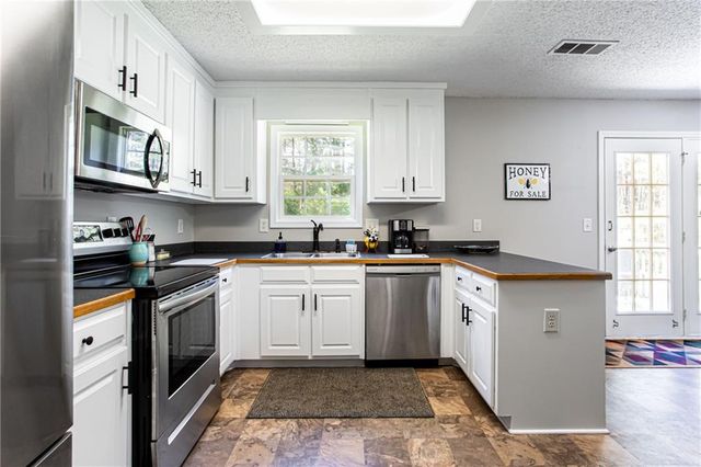 1029 Preserve Lane, Bethlehem, GA 30620