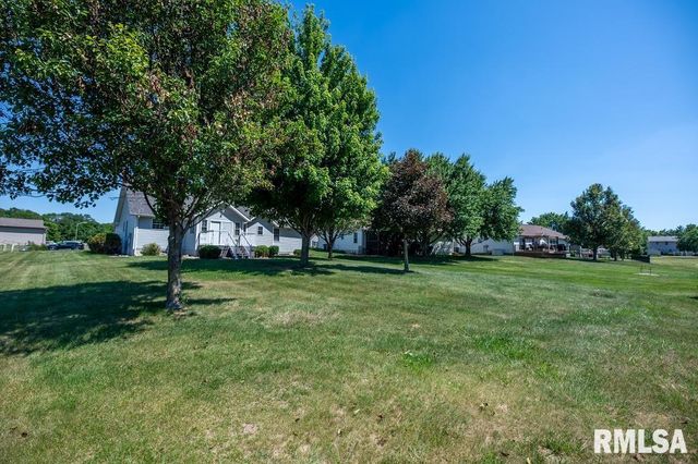 2425 DELAWARE Street, Pekin, IL 61554