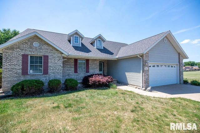 2425 DELAWARE Street, Pekin, IL 61554