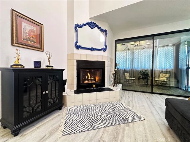 3200 W RIVERSIDE Drive M, Burbank, CA 91505