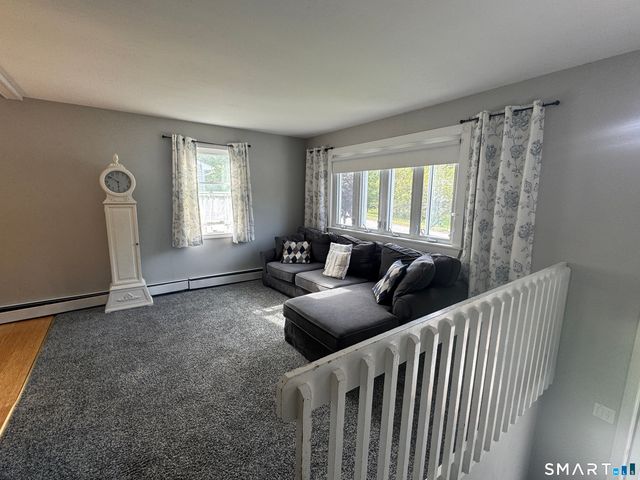 95 Cottonwood Lane, Montville, CT 06382