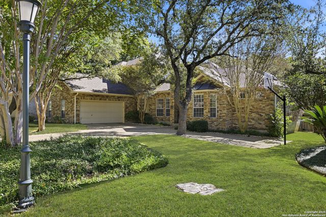 15 Inwood Point, San Antonio, TX 78248