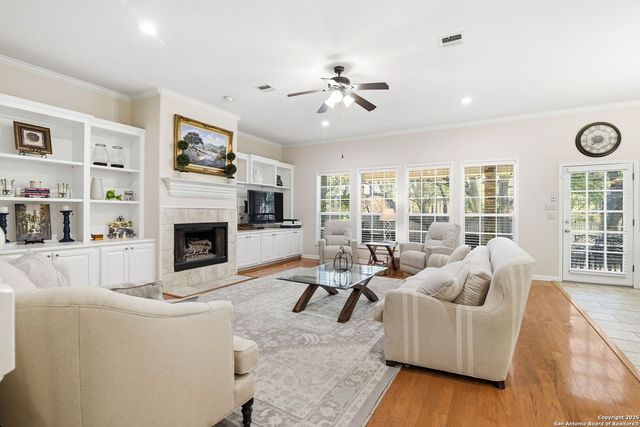 15 Inwood Point, San Antonio, TX 78248