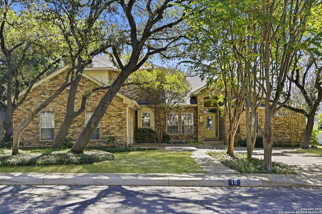 15 Inwood Point, San Antonio, TX 78248