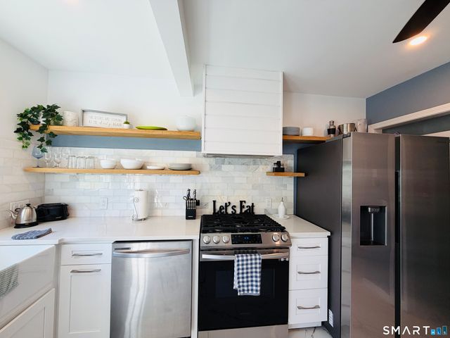 241 Townsend Avenue, New Haven, CT 06512