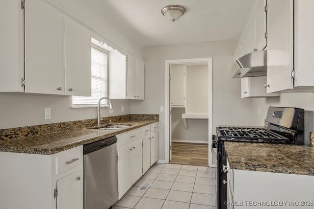 2764 S 117TH East Avenue, Tulsa, OK 74129