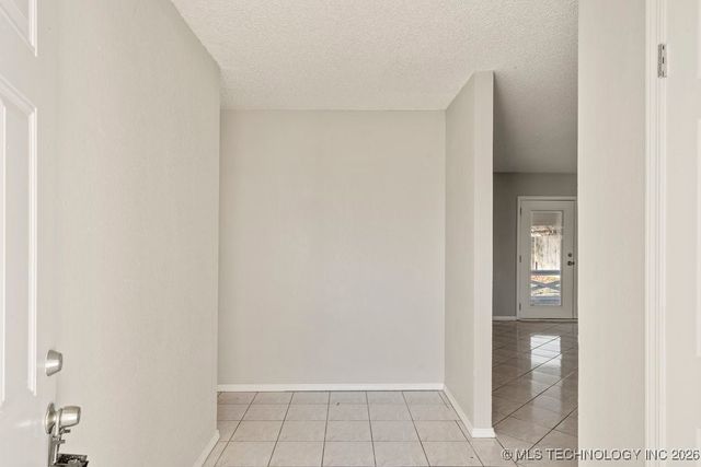 2764 S 117TH East Avenue, Tulsa, OK 74129