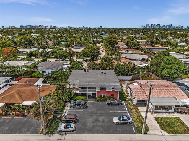 1924 NE 26th Street 4, Wilton Manors, FL 33305