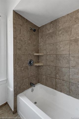 638 Seward Street, Detroit, MI 48202