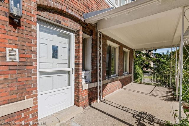 638 Seward Street, Detroit, MI 48202