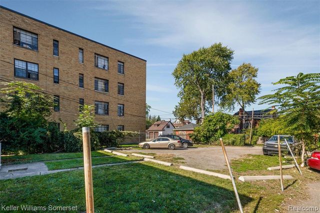 638 Seward Street, Detroit, MI 48202