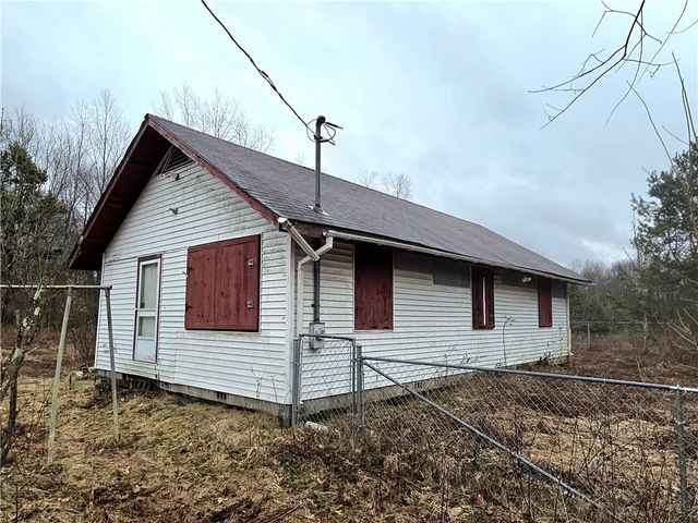 302 Burns Rd, Irwin Twp, PA 16374