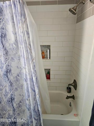 2691 E Sandy Way, Willcox, AZ 85643