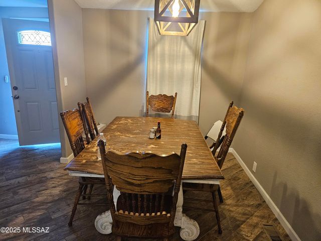 2691 E Sandy Way, Willcox, AZ 85643