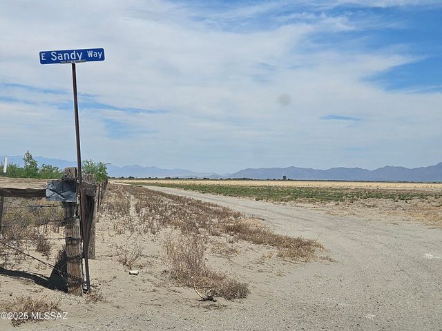 2691 E Sandy Way, Willcox, AZ 85643