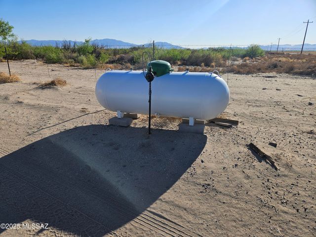 2691 E Sandy Way, Willcox, AZ 85643