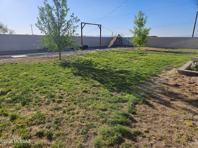 2691 E Sandy Way, Willcox, AZ 85643