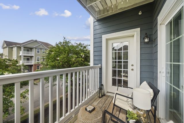 8205 Lenox Creekside Dr Unit 5, Antioch, TN 37013