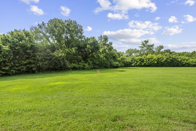 8205 Lenox Creekside Dr Unit 5, Antioch, TN 37013