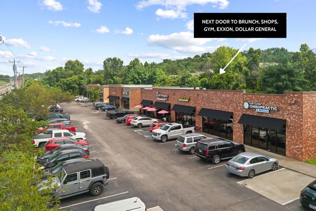 8205 Lenox Creekside Dr Unit 5, Antioch, TN 37013