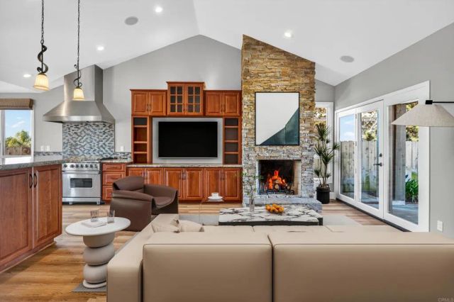 418 Santa Dominga, Solana Beach, CA 92075