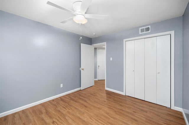 6415 South Lake Houston Parkway 512, Houston, TX 77049