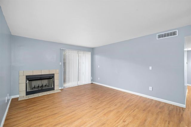 6415 South Lake Houston Parkway 512, Houston, TX 77049
