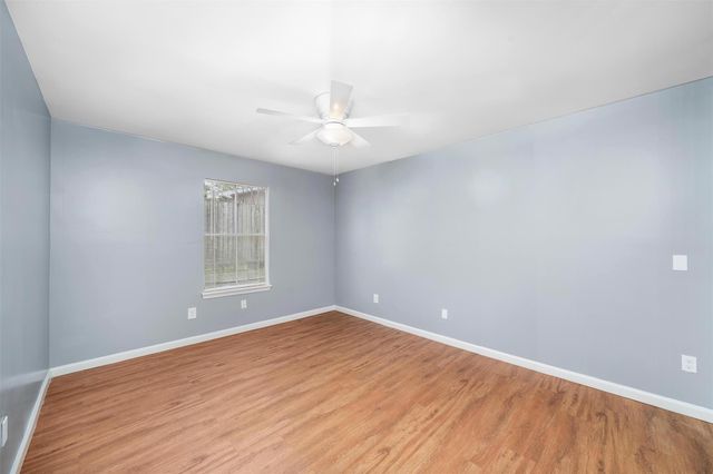 6415 South Lake Houston Parkway 512, Houston, TX 77049