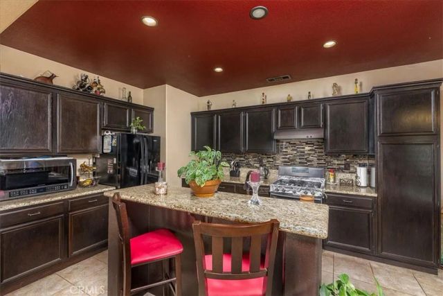 1423 Palma Bonita, Perris, CA 92571