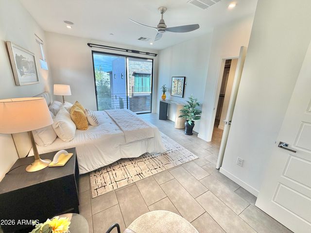 3233 N 70th Street Unit 1006, Scottsdale, AZ 85251